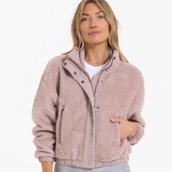 Vuori Jackets & Blazers - Vuori Women’s Cozy Sherpa Jacket Umber Pink Fleece Full Zip Sz M